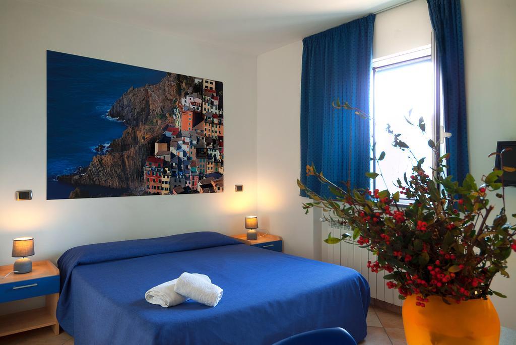Gli Ulivi Di Montalbano Villa La Spezia Buitenkant foto