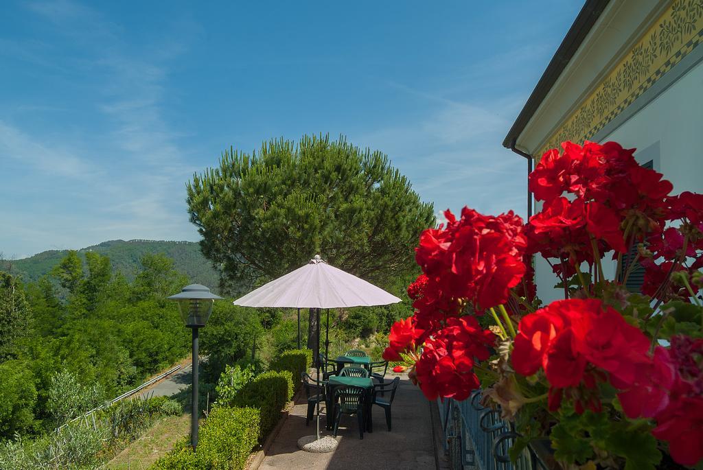 Gli Ulivi Di Montalbano Villa La Spezia Buitenkant foto