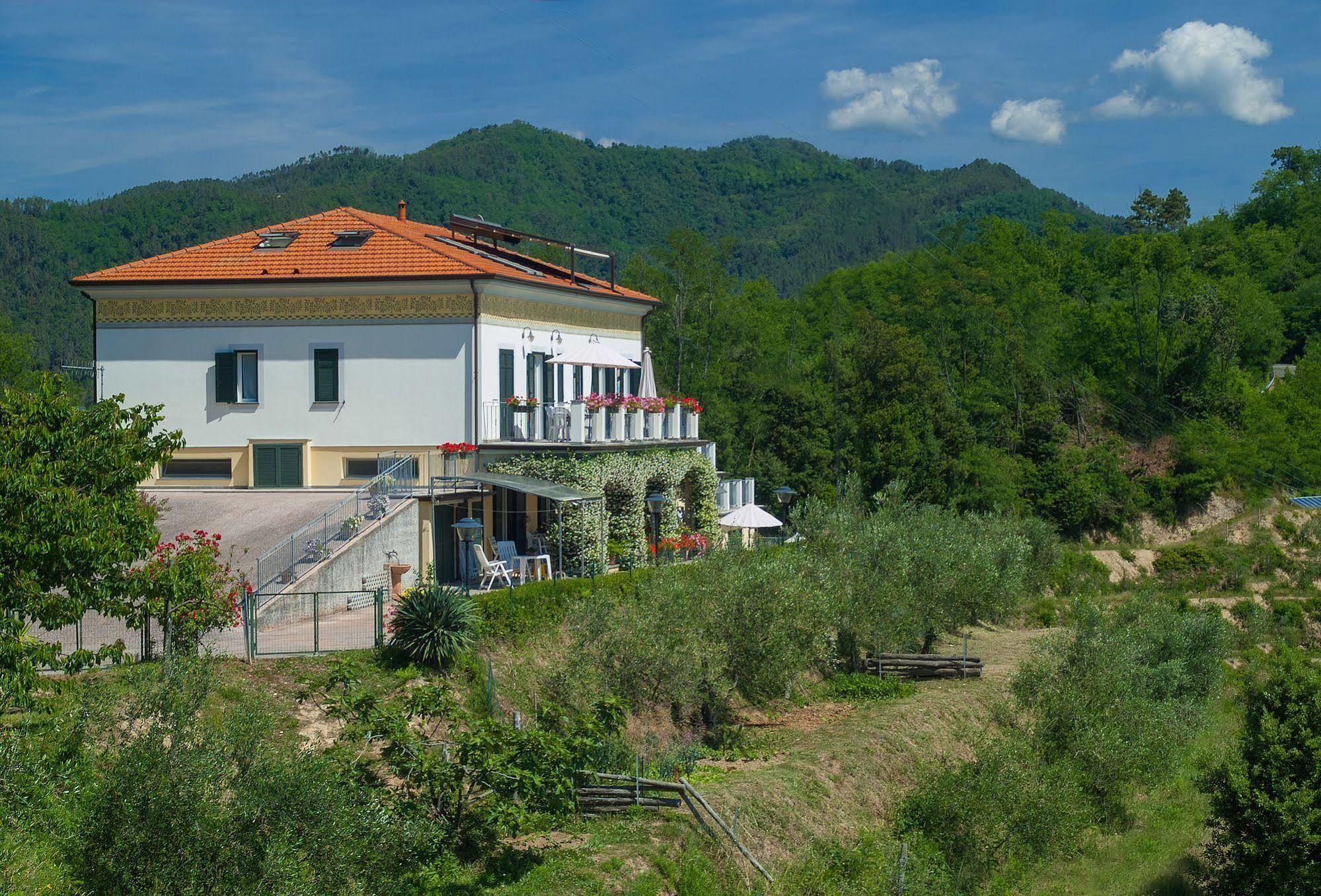 Gli Ulivi Di Montalbano Villa La Spezia Buitenkant foto
